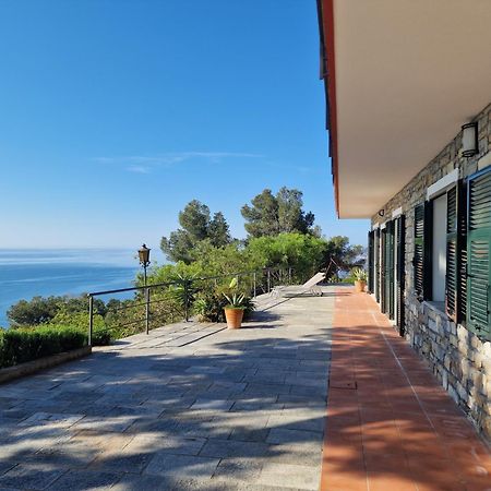 Appartamento In Villa Mimosa Черво Екстер'єр фото