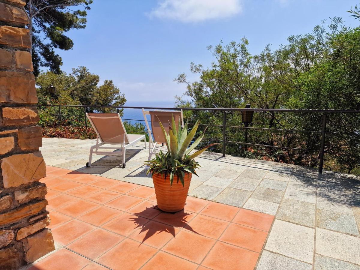 Appartamento In Villa Mimosa Черво Екстер'єр фото